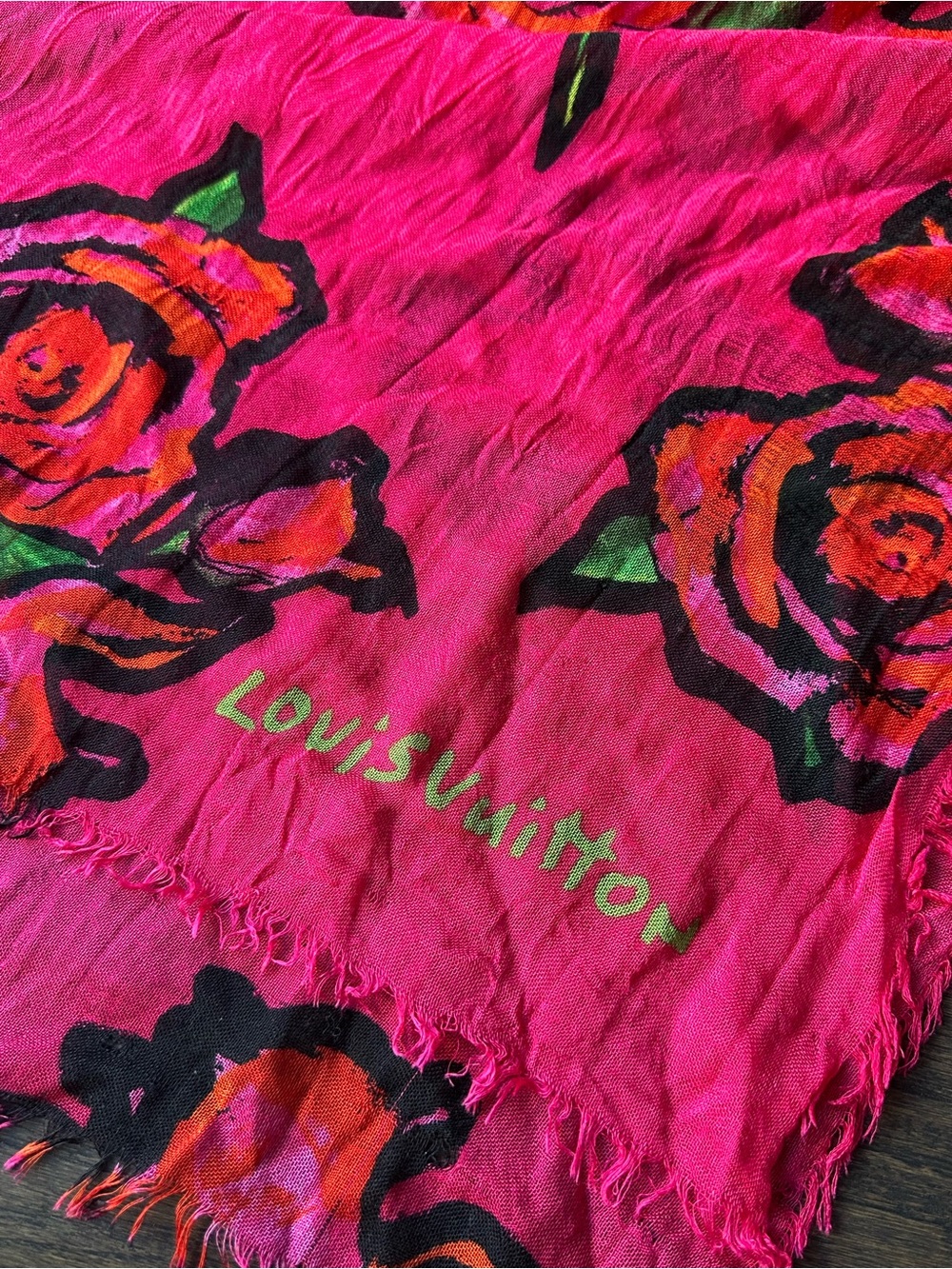 Louis Vuitton Limited Edition Fuchsia Stephen Sprouse Monogram Roses Cashmere/Si